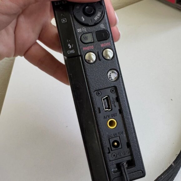 Sony GC1 Net-Sharing Cam MHS-CM1 - Untested / For Parts or Repair - As Is - Picture 8 of 9